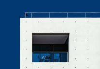 商业评论丨内循环 抑房价，长租公寓两大派的谋与略