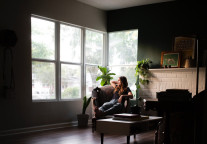 欠租、被限高、被执行，湾流国际公寓已断翅...