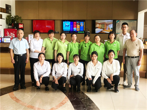 格林酒店加盟商盛伟斌：做酒店一定要严守标准，严抓运营