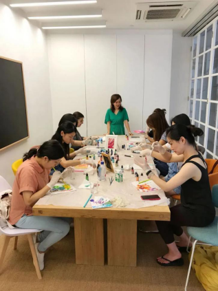 “趣”学酒精水墨画，在郁锦香酒店体会不一样的艺术魅力587.png