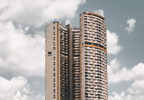 月度观察丨REITs、商改租、N+1，公寓的夏天“燥”起来