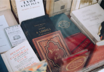 林聪退休、刘晨军卸任，酒店业的“后浪”什么时候能赶上？