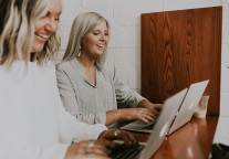 迈点译讯丨Airbnb上市计划拟重启 并进行部分高管重组