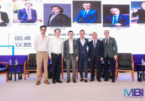 酒店业大佬A爆全场，手把手教你如何出海