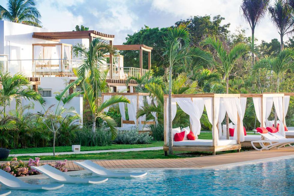 https-ns-clubmed-com-icp-1-media-01-villages-1-1mer-punta-cana-11-10-9-8-7-6-5-4-3-2-1-photos-pcaca116018-1538541359.jpg