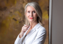 杰奎琳肯尼迪女士出任上海浦东嘉里大酒店驻店经理