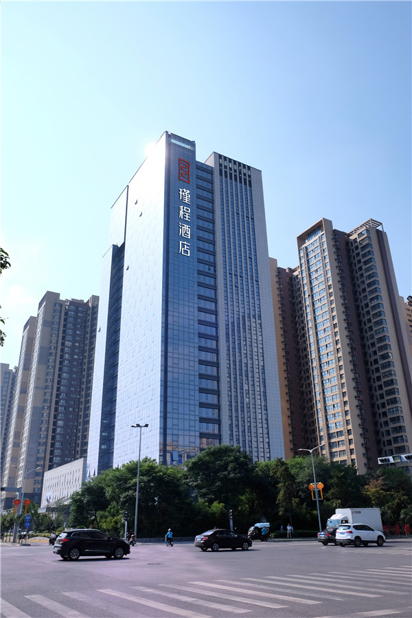 西安高铁北站瑾程酒店外立面.jpg