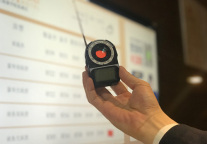 应对酒店“偷拍”，格林配备探测仪完善自查体系