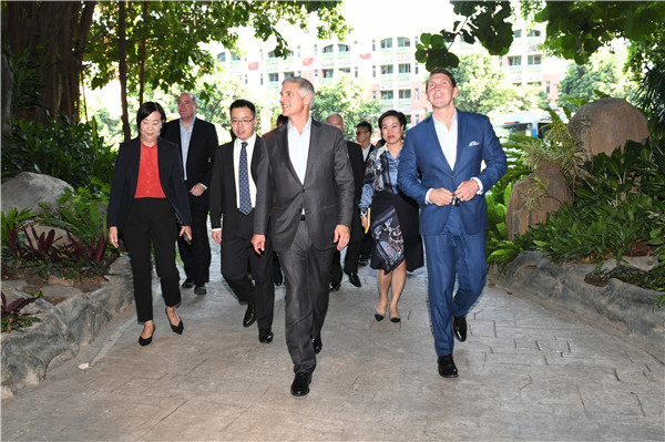 克里斯托弗·纳塞塔先生一行到访碧桂园集团总部.jpg