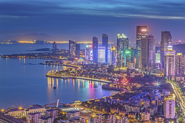 摄图网_500409240_banner_繁华的城市夜景（企业商用）.jpg
