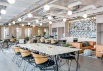 “星巴克氛围组”引发热议，梦想加空间灵活办公解决难题