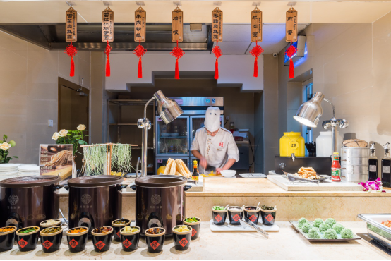 千家酒店开启寻“秦”季 臊子面领衔首旅如家美食节585.png