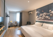 新店速递丨白玉兰南昌南大一附院店开业