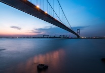 华住二次上市背后的15年…