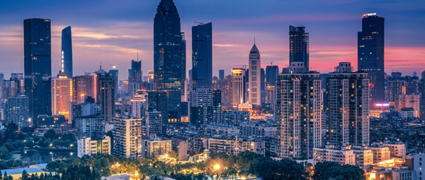 摄图网_500543824_wx_武汉金融街黄昏夜景(企业商用).jpg