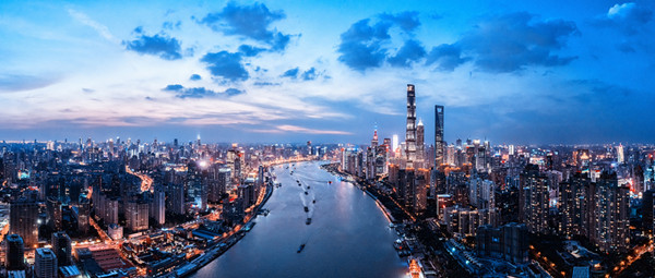 摄图网_500502419_wx_航拍上海城市夜景(企业商用)_副本.jpg
