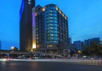 五心惠警筑担当  四川省警察协会与山水S酒店续签合作协议