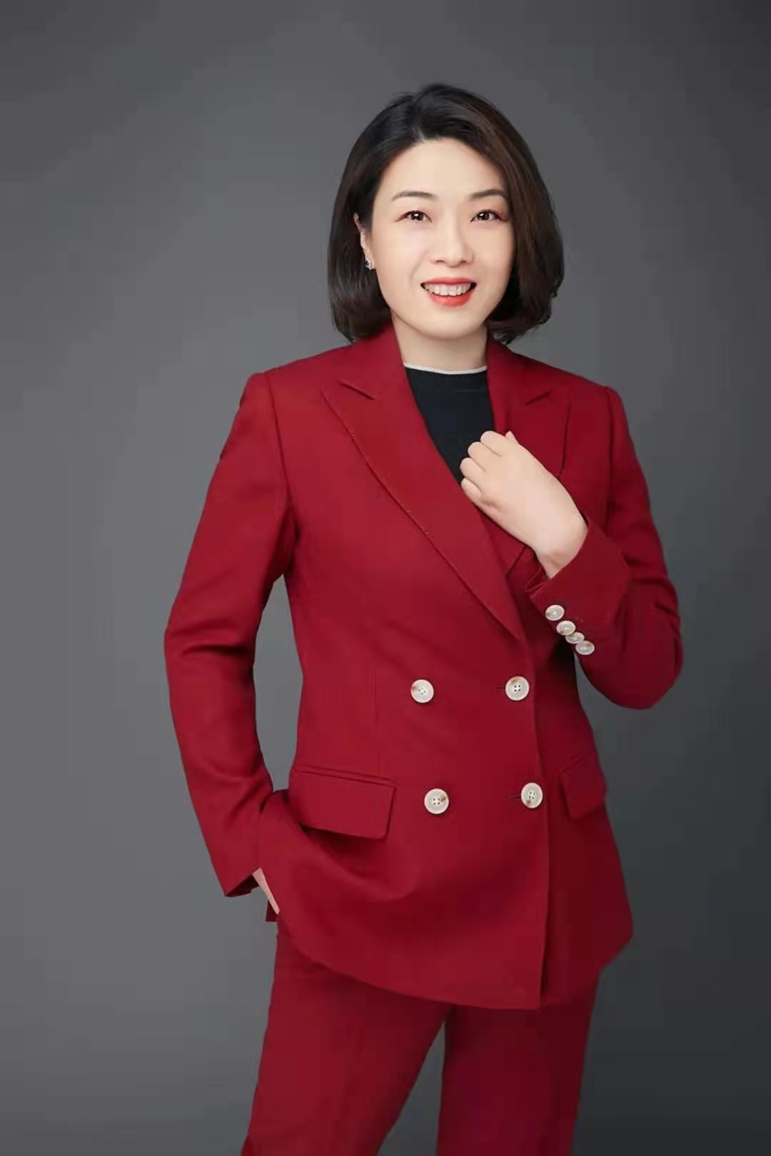 广州万富希尔顿酒店任命郝冬女士为酒店总经理