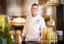 成都富力丽思卡尔顿酒店任命宋庆辉先生为行政总厨