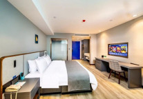 住智能酒店，品人间烟火，未来居打造的非触摸式智能酒店广受赞誉