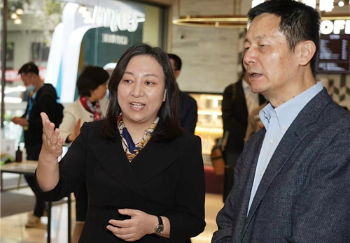 共话数字化转型，上海市领导参访华住集团