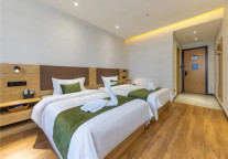 才兼“文武”，格林酒店加盟商在大西北的十年酒店梦