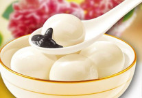 牛运当头  中青旅山水时尚酒店·龙泉驿店元宵“驿”起牛