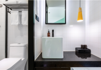 易佰酒店：困扰经济型酒店运营的“天坑”