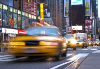 滴滴出行违规收集个人信息，被下架