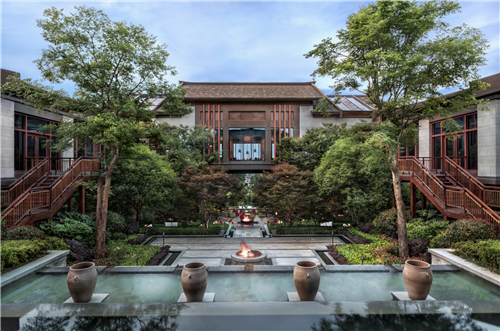 Anantara_Guiyang_Resort_Lobby_Exterior_View_Landscaping的副本.png