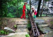 英雄的湖北：浴火重生 再创辉煌