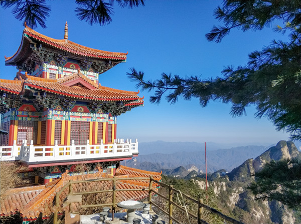 摄图网_501140309_河南洛阳白云山风景区(企业商用).jpg