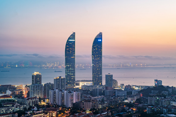 摄图网_501222441_banner_厦门地标双子塔(企业商用).jpg