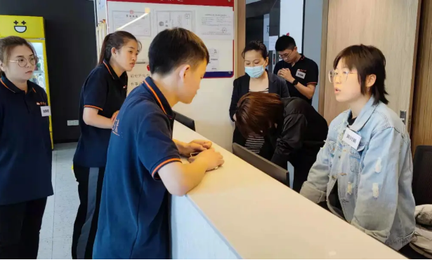 安心24小时|服务城市的人，也值得被服务