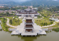 格林豪泰太原综改示范区政务服务中心机场南站酒店，往来便利之选