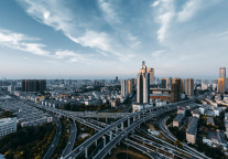 乐享名城，可以下榻在格林豪泰安徽省合肥市滨湖竹园地铁站大理路商务酒店