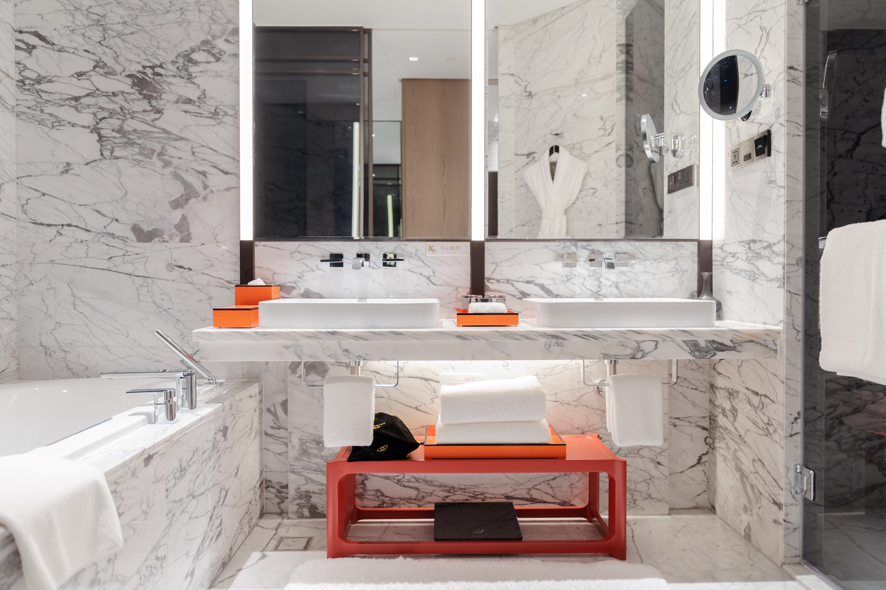Sofitel Hangzhou Yingguan_Bathroom(1).jpg