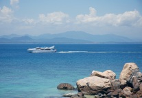 马牧青：被裹挟的游客和错乱的旅游市场