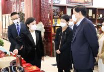 济宁市委常委、副市长董冰到济宁孔子文化旅游集团调研