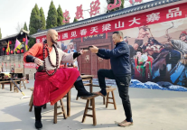 水泊梁山景区： 品美酒、做好汉，梁山大寨品酒会成功举办