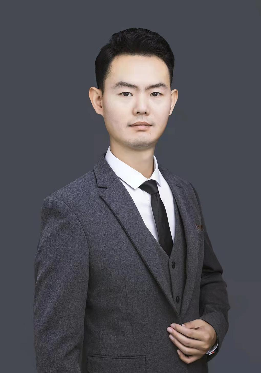 丁华州出任广州白云人和雅阁澳斯特酒店总经理