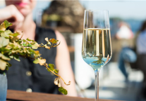 雅阁酒店集团|错峰出游，秋冬去云南看日照金山