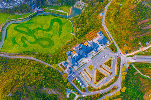 摄图网_501596005_航拍视觉龙宫全景（企业商用）.jpg