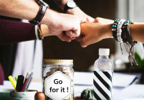 易宝支付与江苏银行就跨境支付业务达成战略合作