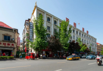 途客中国轻居酒店栾川老君山店，解锁最佳旅行季