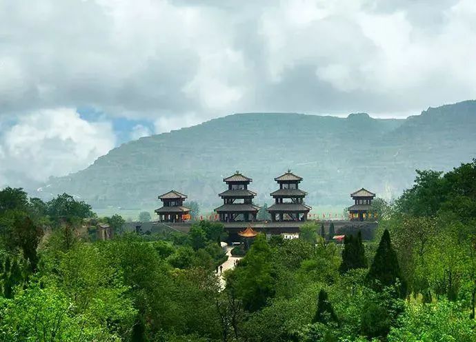 灵宝.jpg