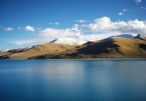 多家旅游上市公司披露业绩预亏公告，金额万元-亿元不等