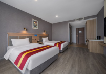 下榻途客中国酒店系途客轻居酒店临沂平邑，领略有史有圣有文气的临沂