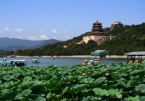 北京部分旅游景区陆续恢复开放