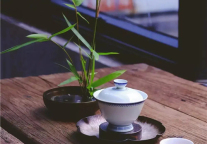 一茶一书一知己，不负岁月不负卿